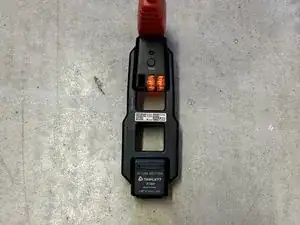 Measuring Current with Clamp Meter and AC Line Splitter