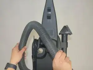Replacing a Bissell POWERforce Helix Vacuum Hose
