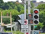 Canada (Québec): crossing:signals=separate