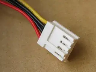4-pin floppy power connector