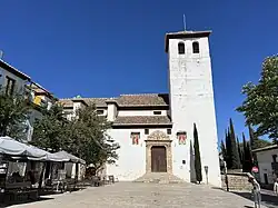 Façade facing the square