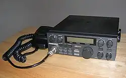 Uniden President HR2510A, a mobile 10-meter band radio