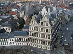 Intermediate section of Ghent City Hall built along the Poeljemarkt