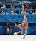 Bouncing the ball while balancing (Aino Yamada)