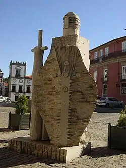 Statue of Afonso Henriques by João Cutileiro