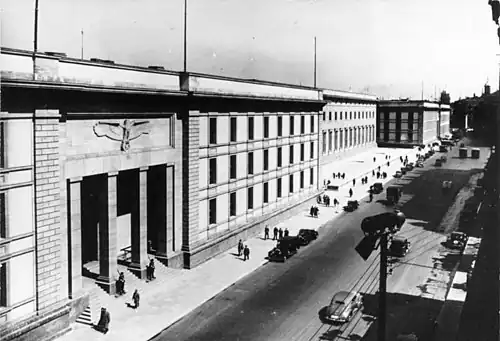 Nazi - New Reich Chancellery, Berlin, by Albert Speer, 1938-1939[122]