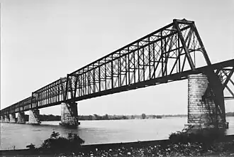 Completed after Whipple's death, the Cairo Rail Bridge was built in two 518 feet (157.9 m) Whipple truss spans, each the largest of that design ever constructed.[4]