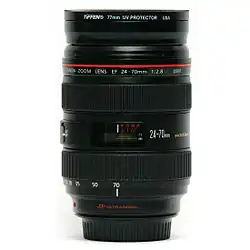 Lens at 70 mm with a UV filter