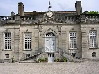 18th-century chateau