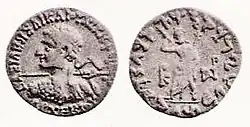 King thrusting javelin, with Zeus holding thunderbolt.
