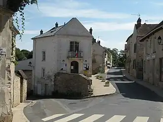 The town hall of Condécourt