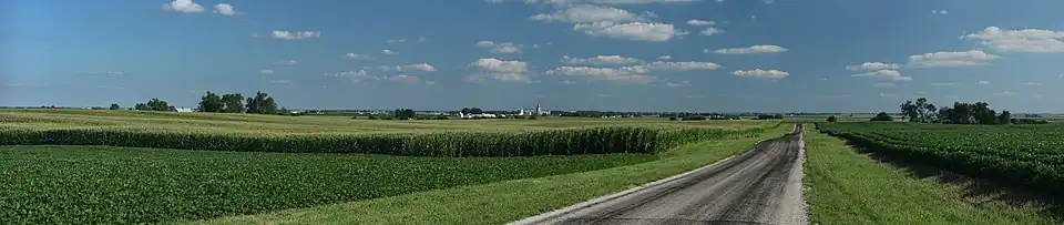 Image 26A panoramic view of corn fields near Royal in Champaign County. Photo credit: Daniel Schwen (from Portal:Illinois/Selected picture)