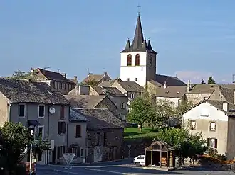 The church and surrounding buildings in Curan