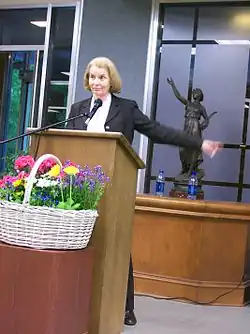 Gilchrist at University of Montevallo in 2007