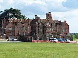 Embley Park was a family home of William Nightingale.