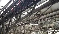 supporting structure during demolition