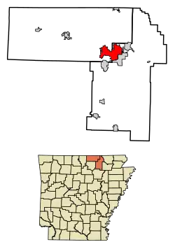 Location of Cherokee Village in Fulton County and Sharp County, Arkansas.
