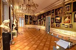 Paintings gallery
