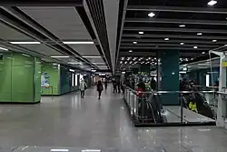 Line 3 concourse