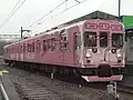 Iga Railway 200 series 2-car set 202 in December 2010, with original Tokyu cab and central gangway door
