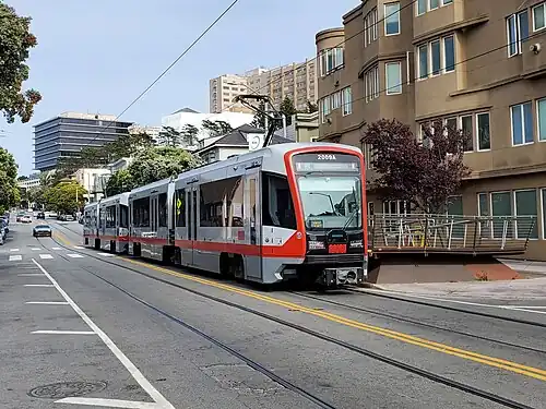 A train at Irving and 5th Avenue, 2022