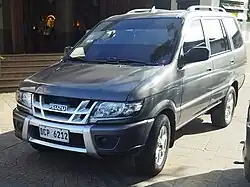 2016 Isuzu Crosswind 2.5 XT (TBR541; third facelift, Philippines)