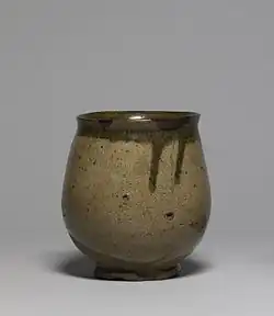 Tea ceremony vessel, stoneware with ash glaze, Edo period, early 19th century