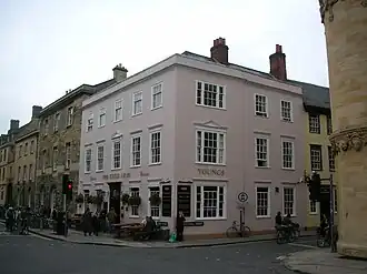The King's Arms at the southern end of Parks Road.