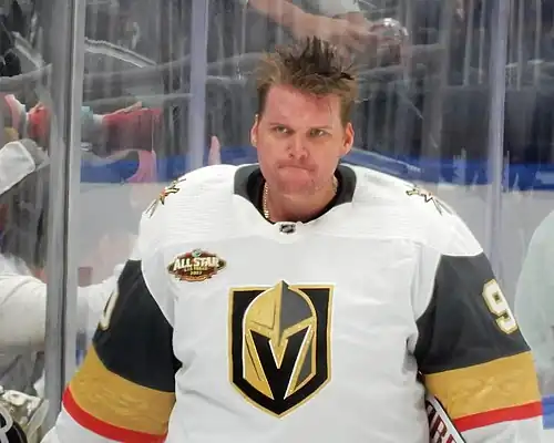 Las Vegas Golden Knighs Goalie Robin Lehner (51756974042).jpg