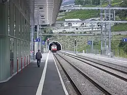tunnel portal at the station (2007)