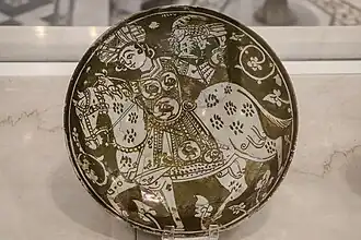 Luster painted large dish, Fatimid era
