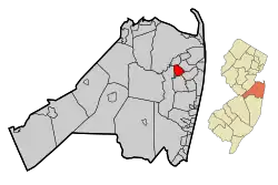 Location of Shrewsbury in Monmouth County highlighted in red (left). Inset map: Location of Monmouth County in New Jersey highlighted in orange (right).