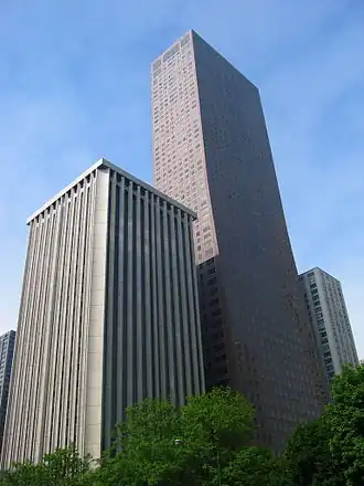 Building hosting the consulate-general in Chicago