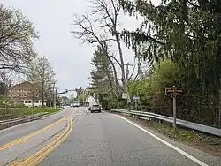 PA 152 northbound entering Jarrettown