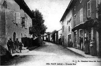 The main road in 1908