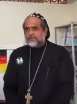 Padre Kelmon vota em Salvador.png