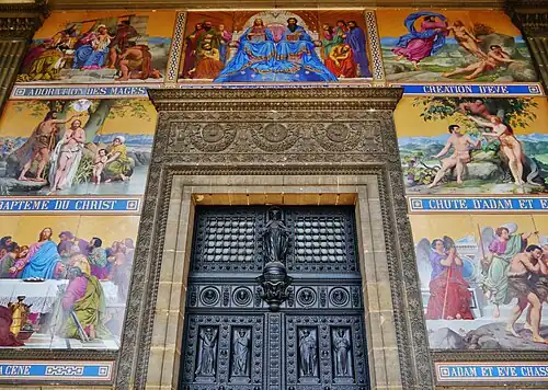 Decor of the portal