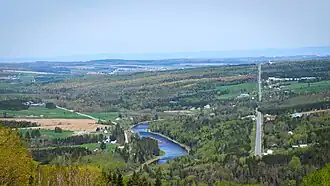 Route 277 along Etchemin River in Saint-Malachie.