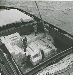 A cargo of sisal fibers on a ship in the port of Tanga in 1959
