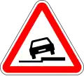 Dangerous shoulder on left