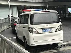 Rear view of a post-facelift Chana Honor (As a police cruiser in Hangzhou.)