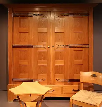 Wardrobe by Richard Riemerschmid (1902)