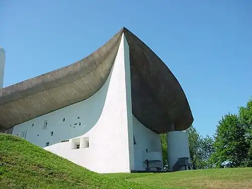 Modernism: Le Corbusier's Chapelle Notre Dame du Haut, 1955