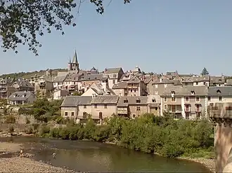 A view of Saint-Côme-d'Olt from the bridge