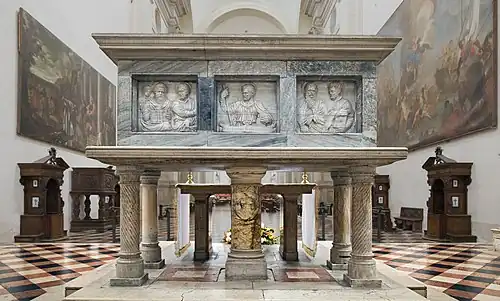 His reliquary in Padua.