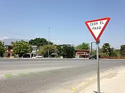 A yield sign in Mexico