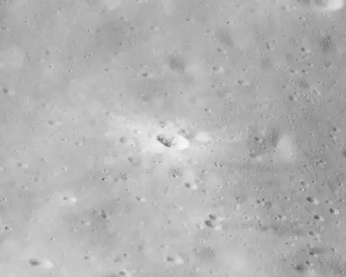 Oblique Apollo 16 image, looking south