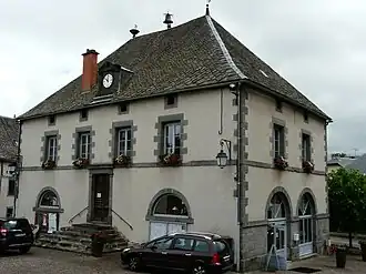The town hall in Tauves