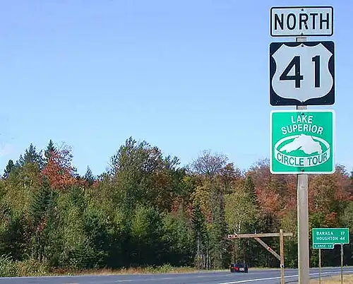 US 41 near the junction with US 141/M-28