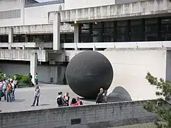Ball sculpture